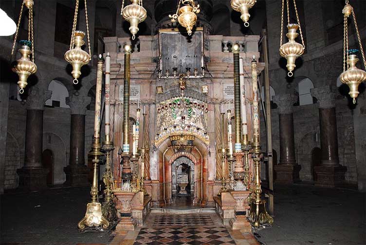 Ο ΠΑΝΑΓΙΟΣ ΤΑΦΟΣ